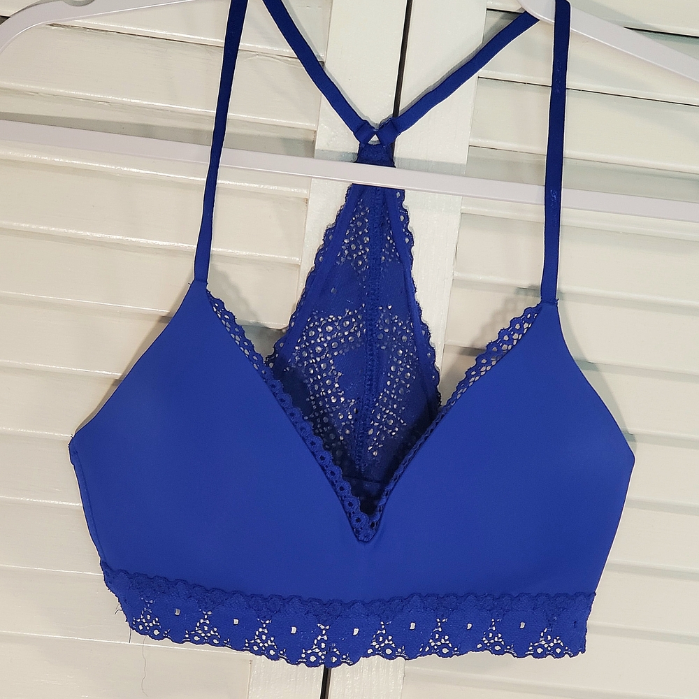 Aerie Real Happy Wireless Blue Lace Bralette